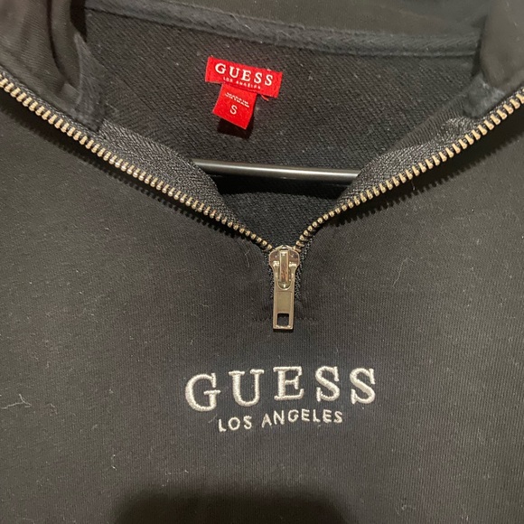 Guess cropped pull over - Picture 2 of 3
